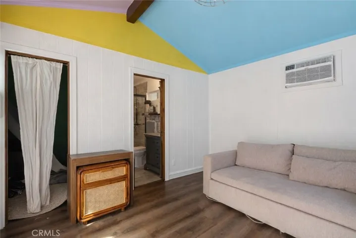 3791 Multiview Drive, Los Angeles, California 90068