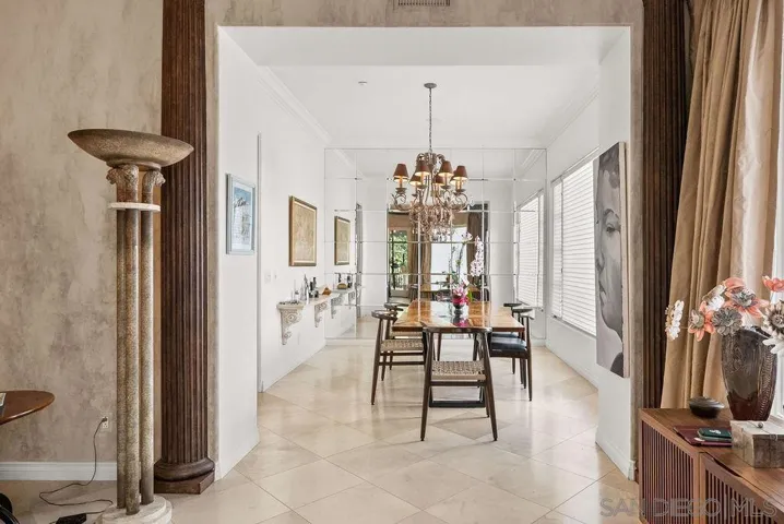 7157 Fay Ave, La Jolla, California 92037