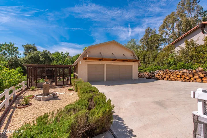 6007 Colodny Dr Agoura Hills-113