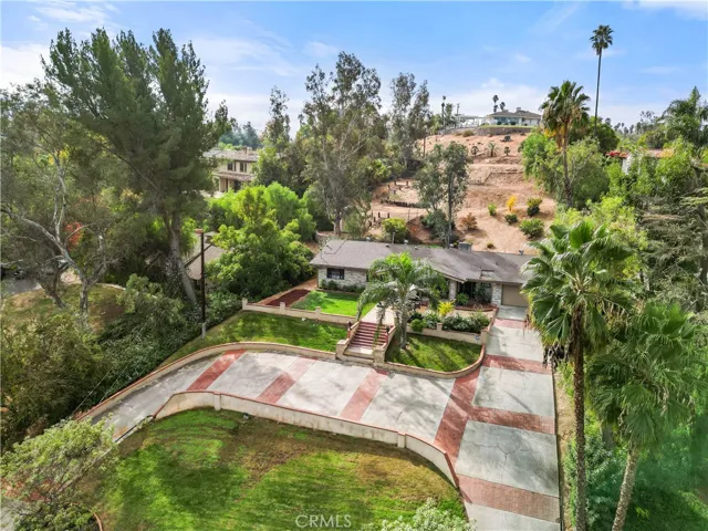 5051 Victoria Avenue, Riverside, California 92506
