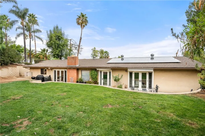 5051 Victoria Avenue, Riverside, California 92506
