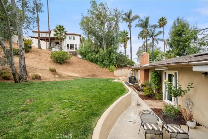 5051 Victoria Avenue, Riverside, California 92506