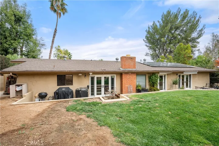 5051 Victoria Avenue, Riverside, California 92506