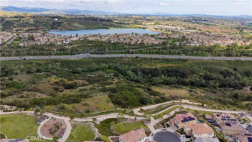 601 Shadowbrook, Lake Forest, California 92610