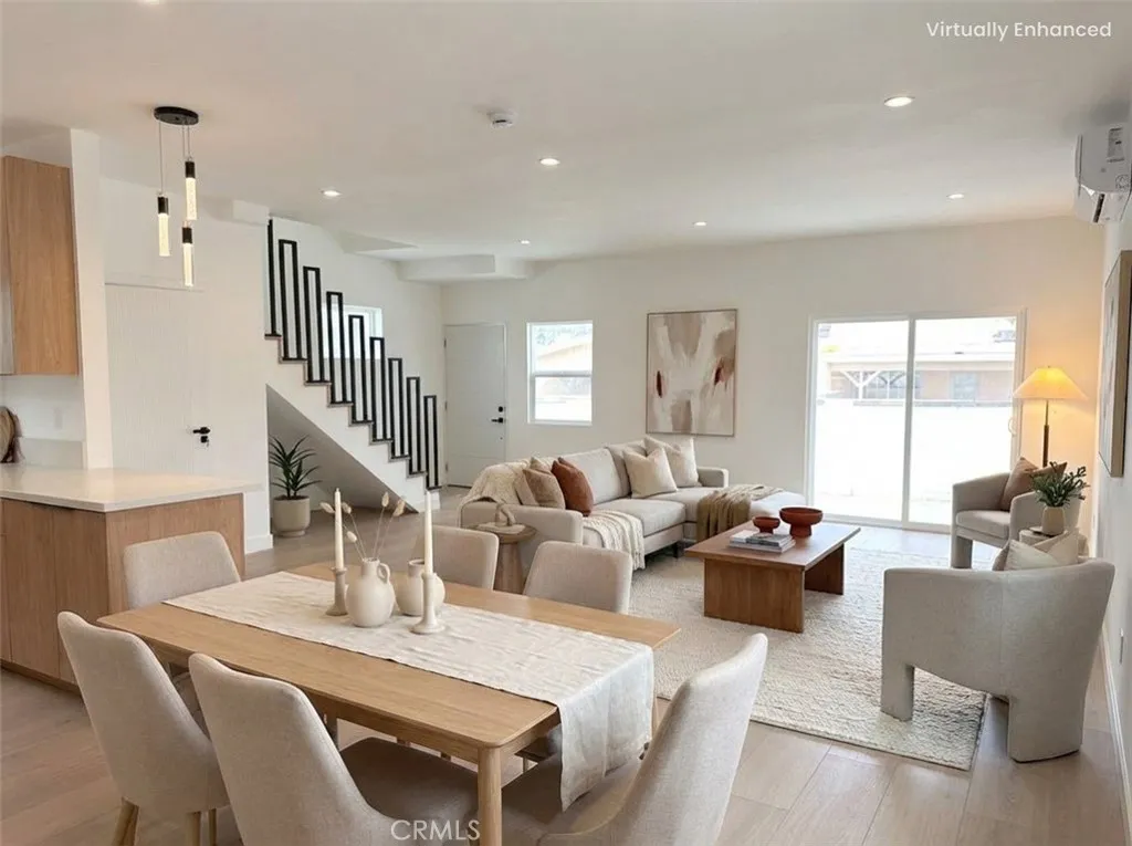Digital Staging- Dinning Room/Living Room