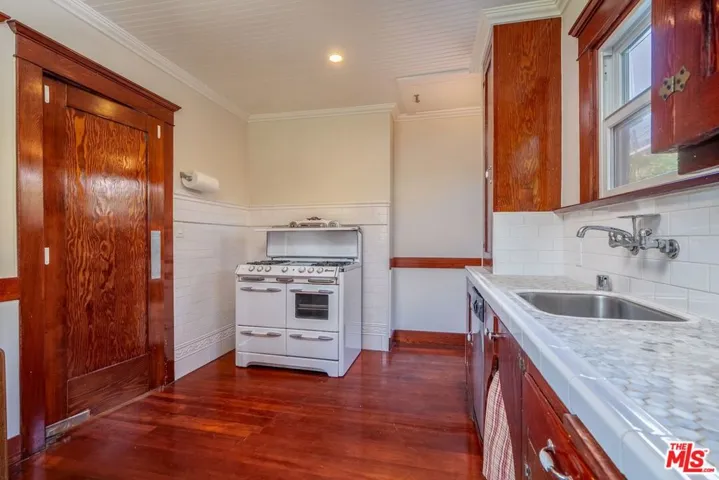 4253 Fountain Avenue, Los Angeles, California 90029
