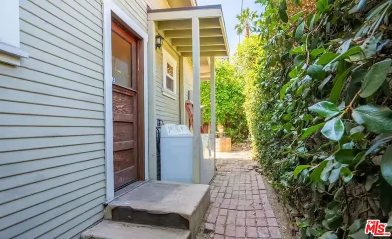 4253 Fountain Avenue, Los Angeles, California 90029
