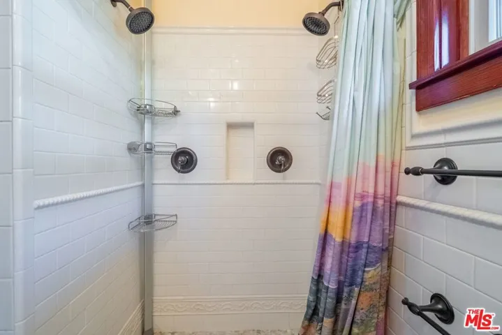 4253 Fountain Avenue, Los Angeles, California 90029