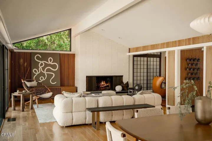 Living Room 1 M