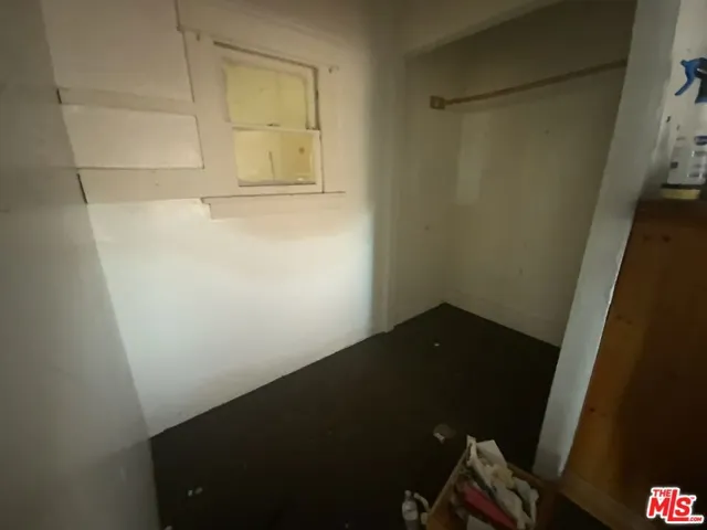 2nd Bedroom Closet