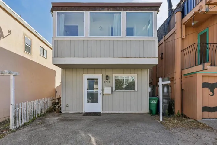 775 Mermaid Avenue, Pacific Grove, California 93950