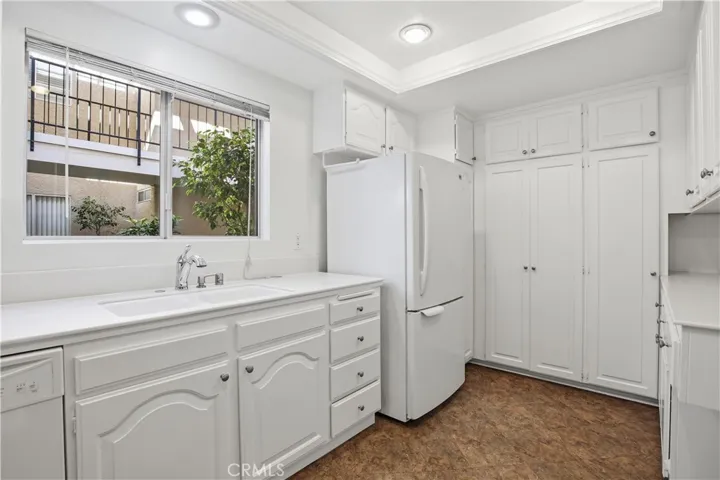 3421 Calle Azul 1f, Laguna Woods, California 92637