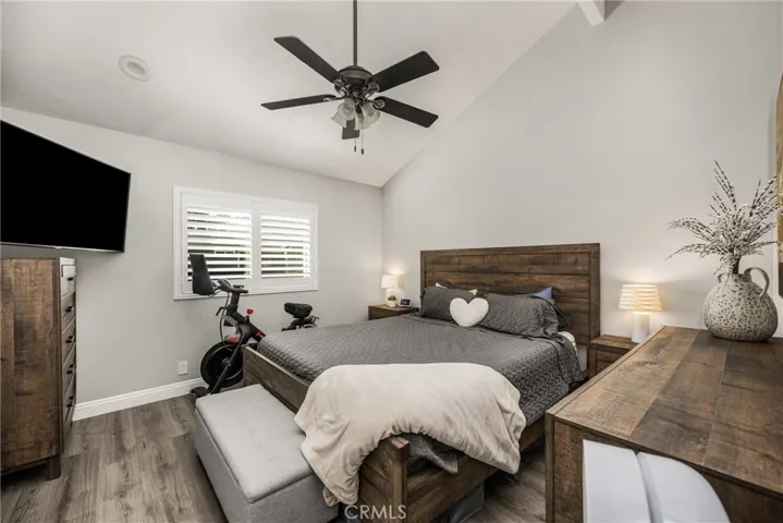 Primary en-suite