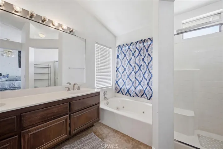 14673 Owens River, Victorville, California 92392
