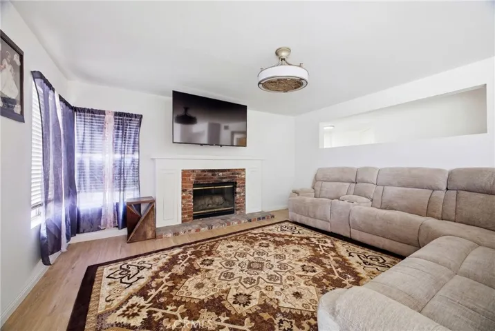 14673 Owens River, Victorville, California 92392