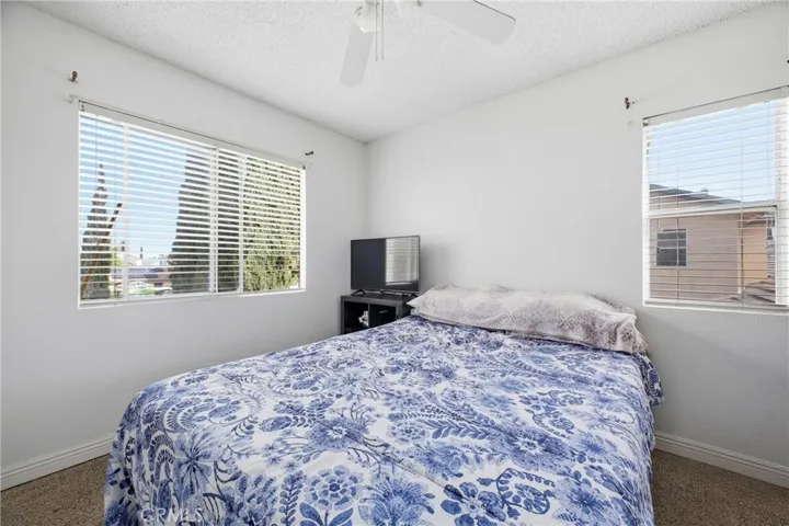 14673 Owens River, Victorville, California 92392