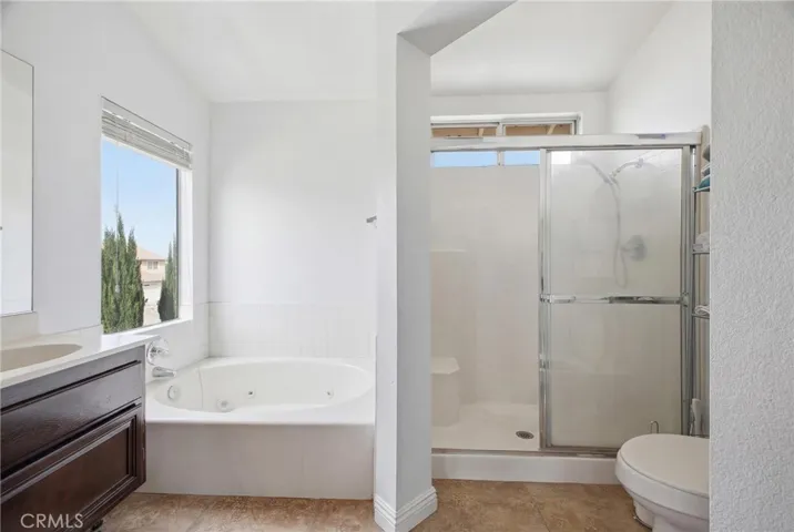 14673 Owens River, Victorville, California 92392
