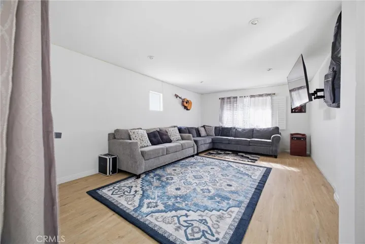 14673 Owens River, Victorville, California 92392