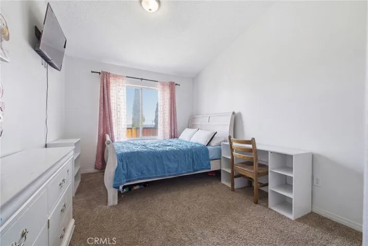 14673 Owens River, Victorville, California 92392