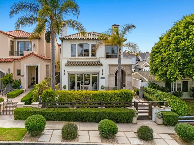 222 Orchid Avenue, Corona Del Mar, California 92625