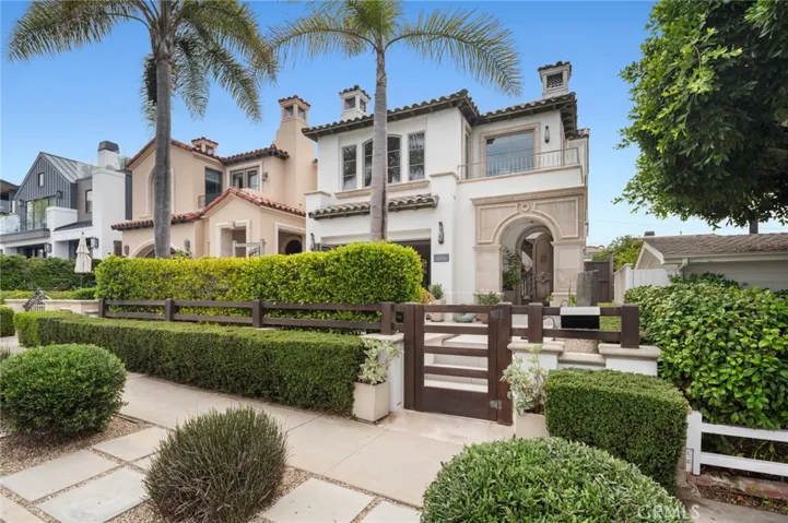 222 Orchid Avenue, Corona Del Mar, California 92625