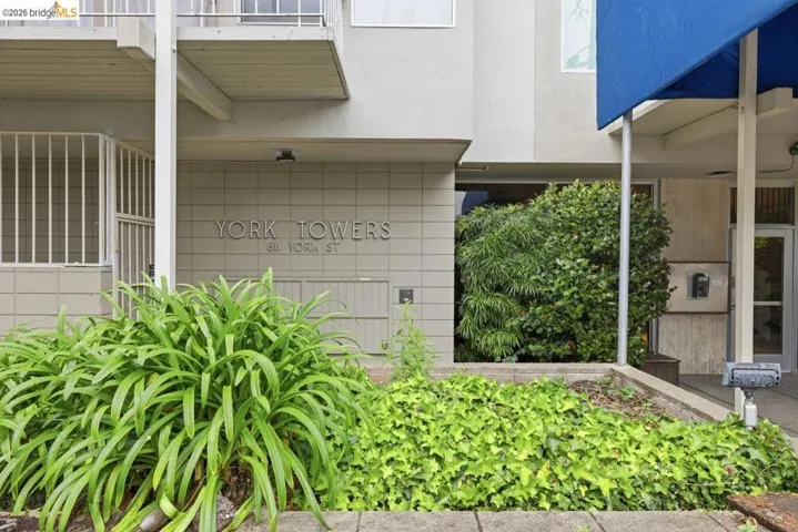 811 York St 237, Oakland, California 94610