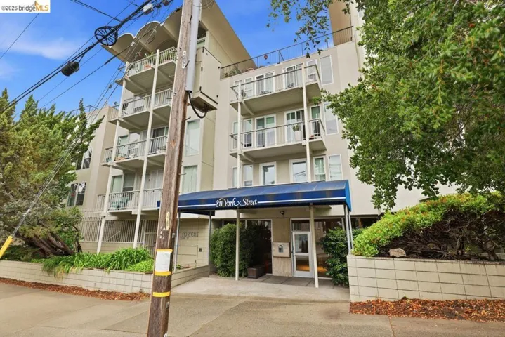 811 York St 237, Oakland, California 94610
