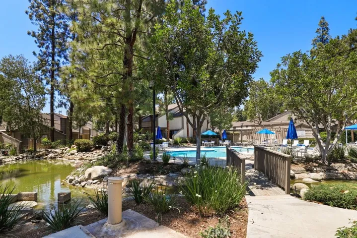 Hidden Lakes HOA