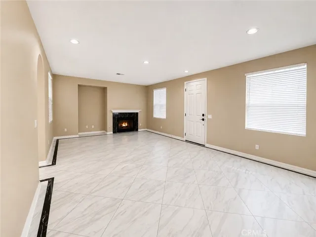 Living/Famliy Room