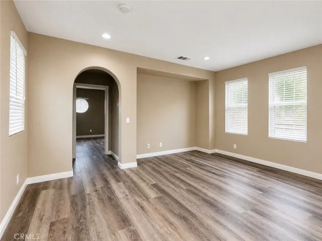 Large Bonus Loft