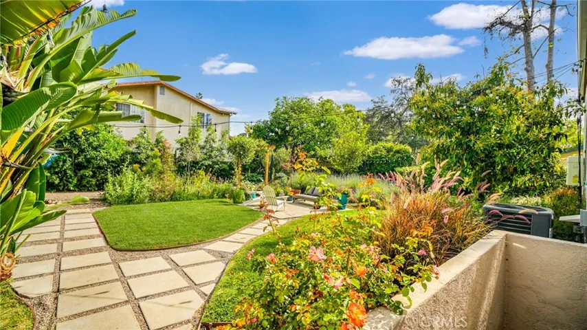 270 Clinton, Pasadena, California 91103