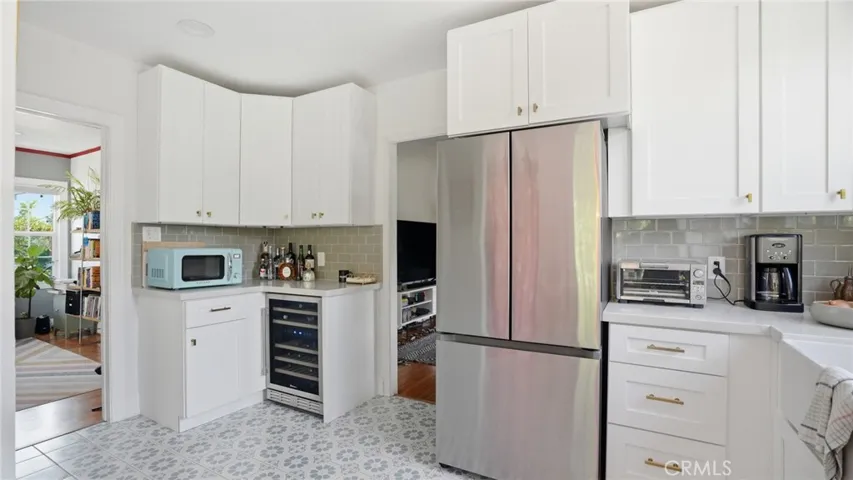 270 Clinton, Pasadena, California 91103