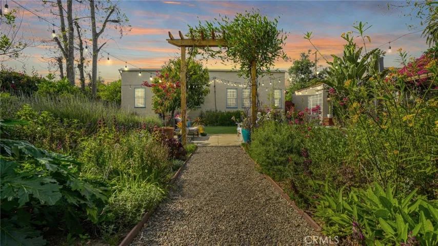 270 Clinton, Pasadena, California 91103