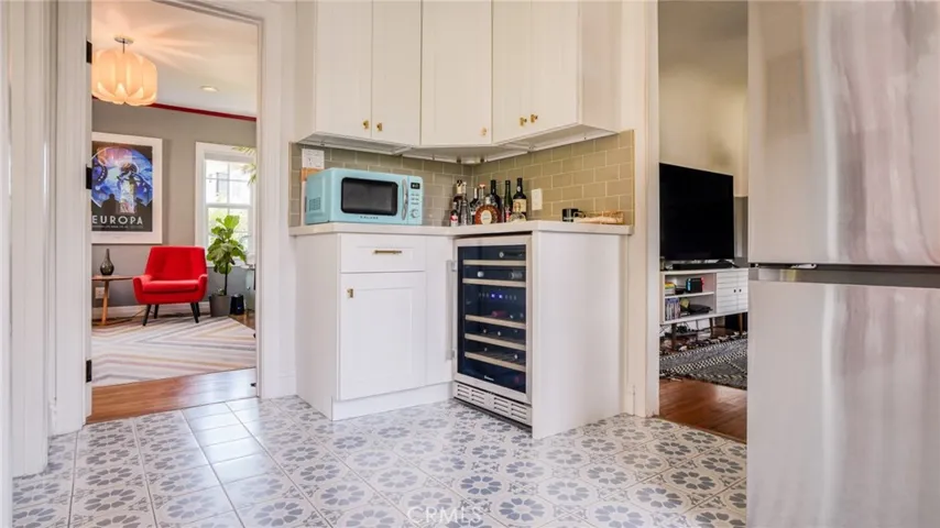 270 Clinton, Pasadena, California 91103