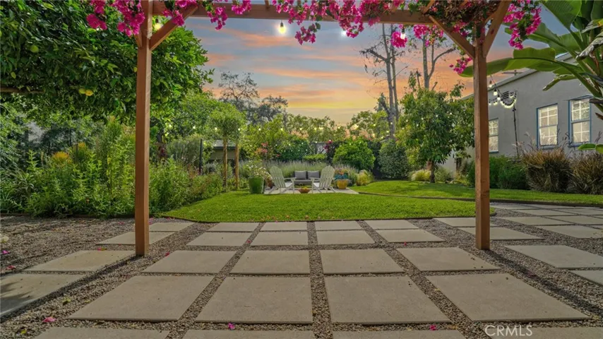 270 Clinton, Pasadena, California 91103