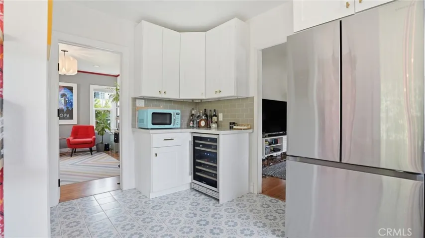 270 Clinton, Pasadena, California 91103