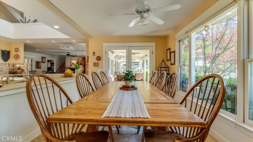 Casual Dining Nook