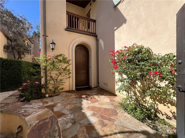 27 Tree Clover, Irvine, California 92618