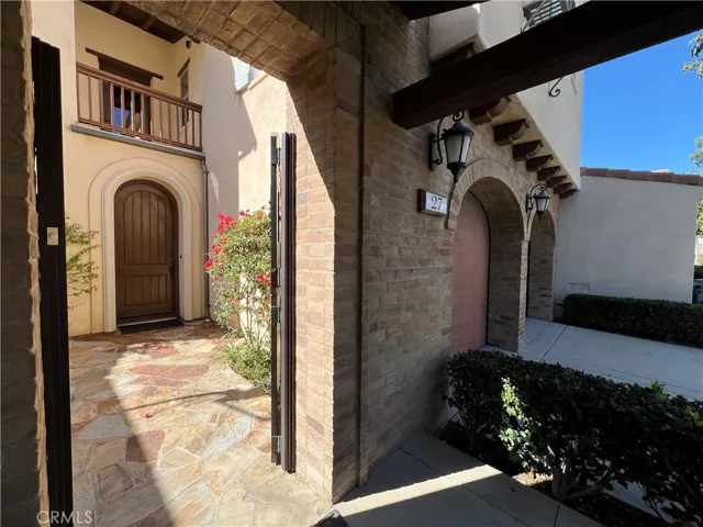 27 Tree Clover, Irvine, California 92618
