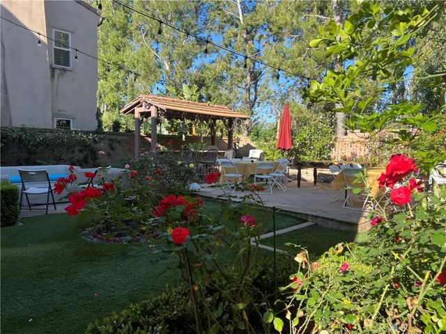 27 Tree Clover, Irvine, California 92618