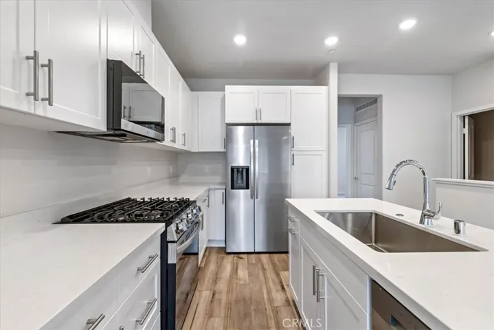 9815 Crossbay Loop 1004, Jurupa Valley, California 92509