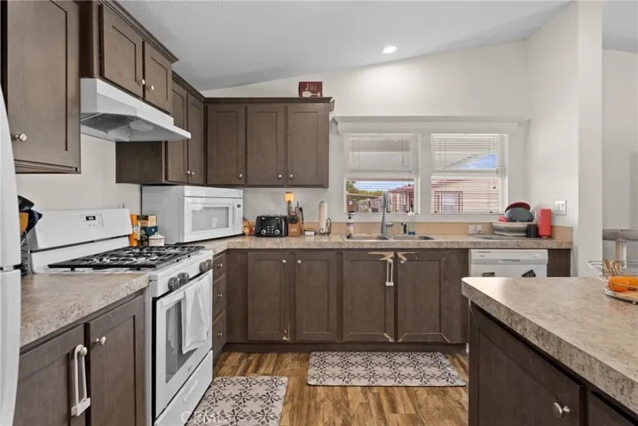 32900 Riverside 53, Lake Elsinore, California 92530