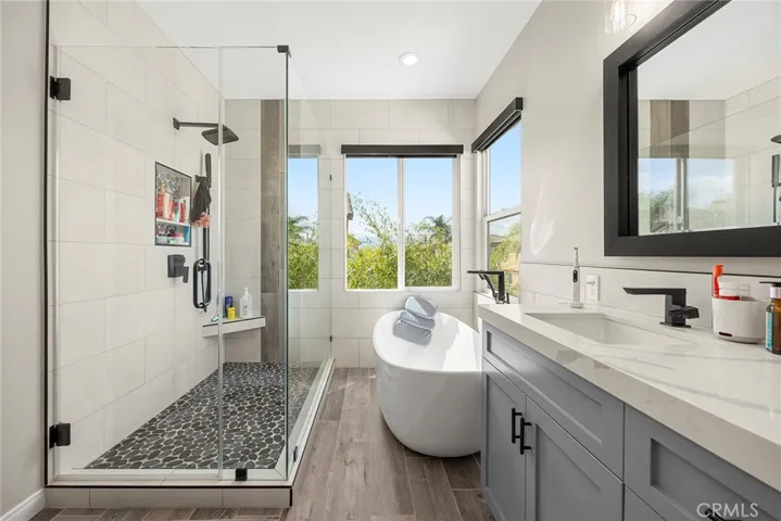 7547 Soaring Bird Court, Eastvale, California 92880