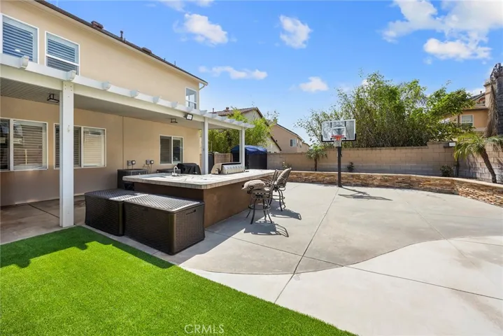 7547 Soaring Bird Court, Eastvale, California 92880