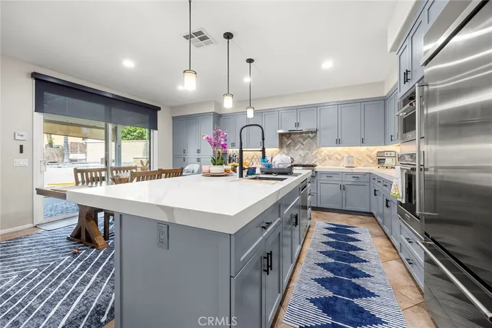 7547 Soaring Bird Court, Eastvale, California 92880