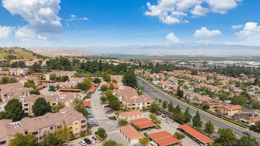 2275 Del Mar Way 306, Corona, California 92882