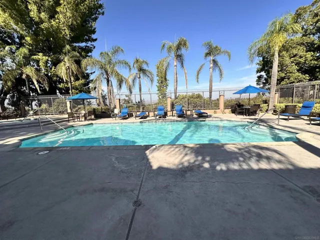 2275 Del Mar Way 306, Corona, California 92882