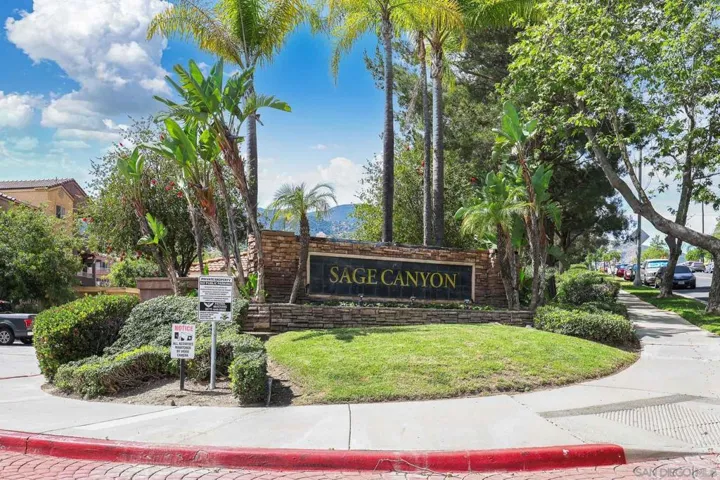2275 Del Mar Way 306, Corona, California 92882