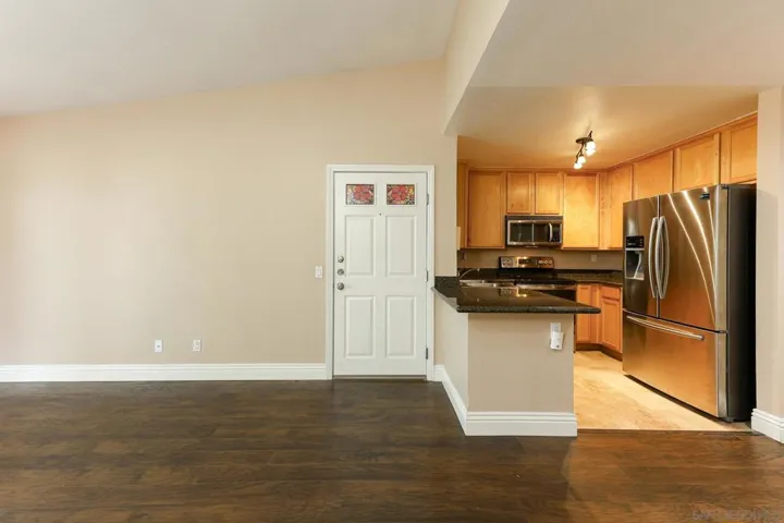 2275 Del Mar Way 306, Corona, California 92882