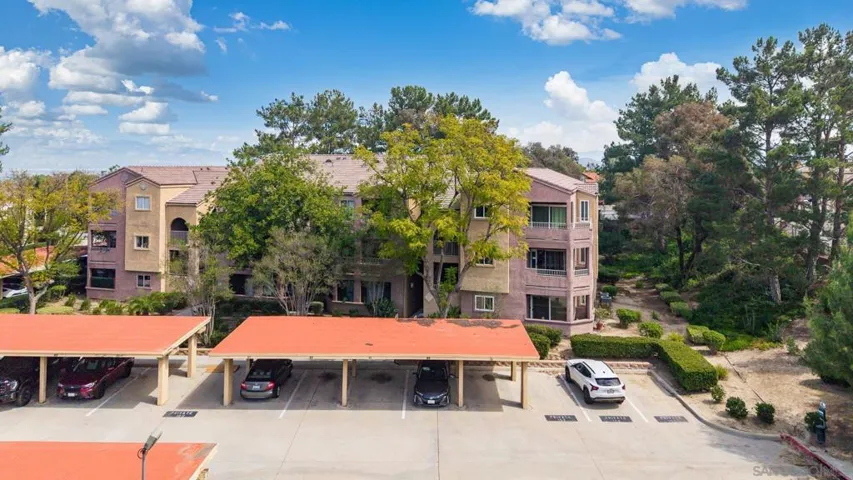 2275 Del Mar Way 306, Corona, California 92882